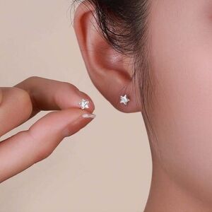 Star Stud Earrings ⭐⭐